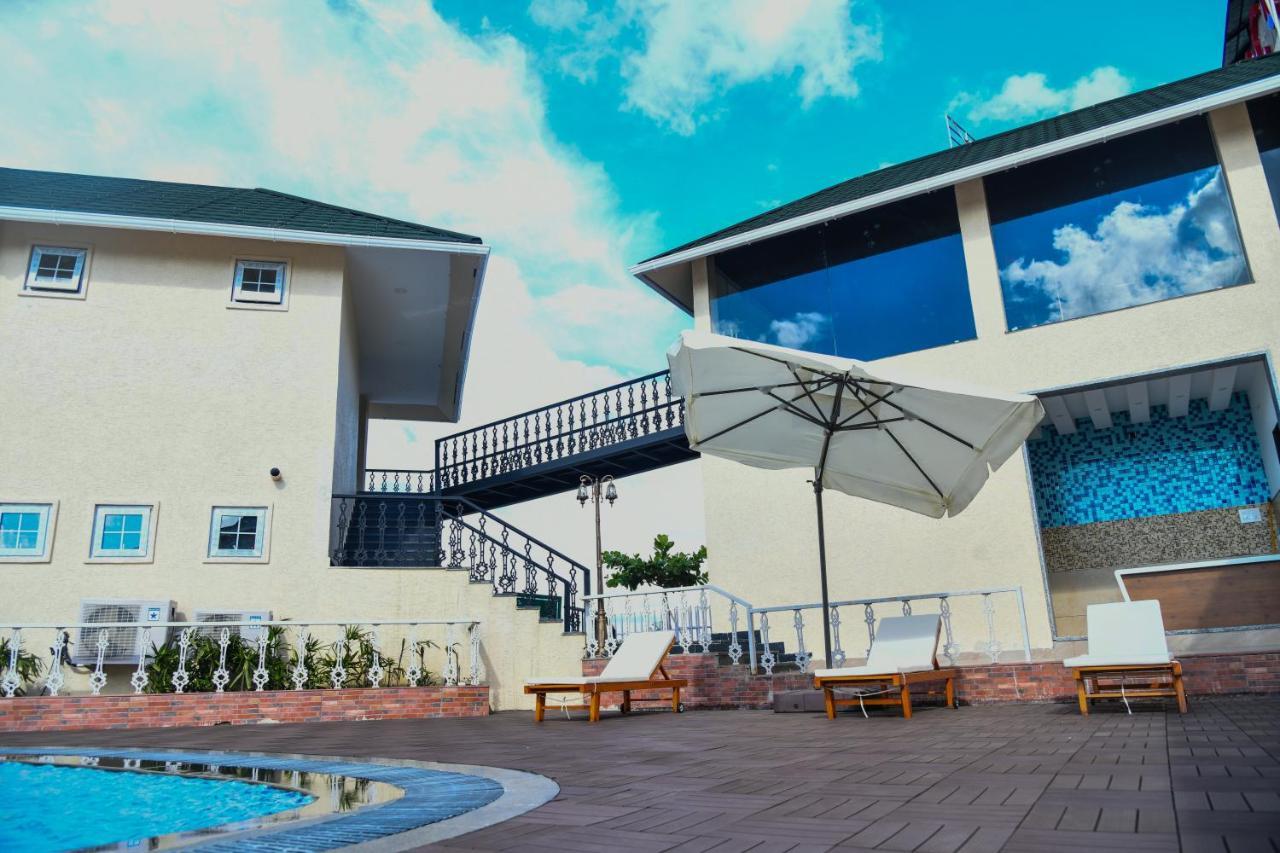 Faith Cricket Club & Resort Bhopal Exterior foto