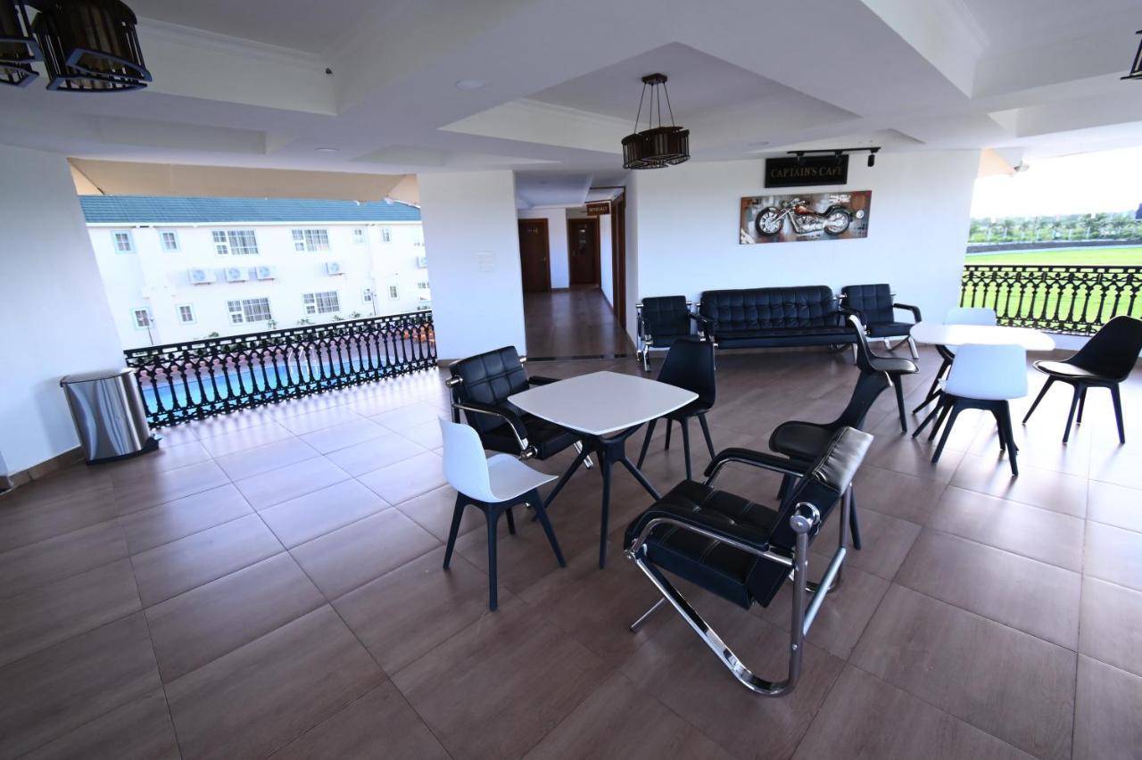 Faith Cricket Club & Resort Bhopal Exterior foto